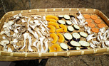夏に向かって ―干し野菜―