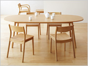 オーク材の家具