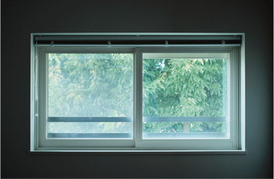 インナーサッシ